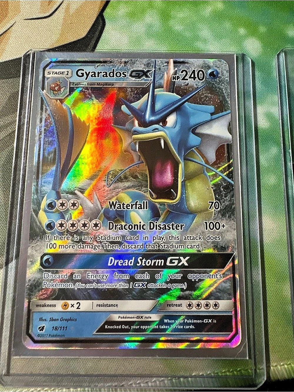 Pokémon Gyarados GX Trading Card 17/111